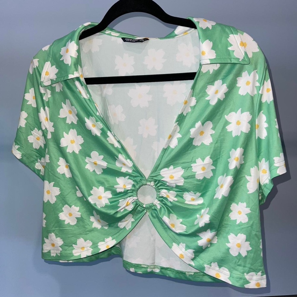 Shein 2 Piece Set - Picture 2 of 7